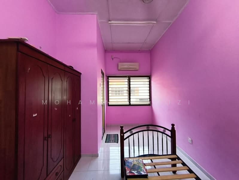 2-storey Terraced House for Sale in Kuantan (Pahang) - Mohammad Azizi - PropertyGuru.com.my