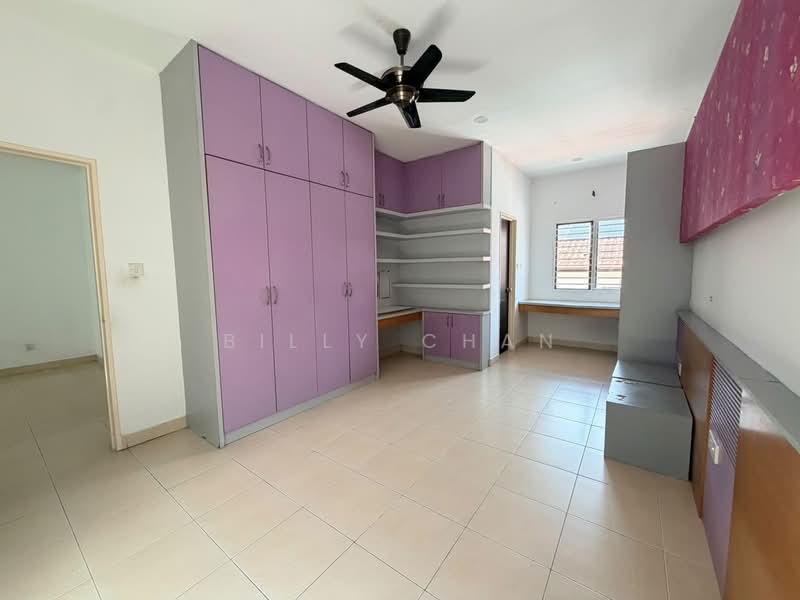 Rumah Teres 2.5 Tingkat untuk Dijual di Taman Bukit Cheras (Cheras) - Billy Chan - Bedroom - PropertyGuru.com.my