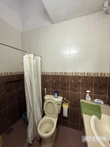 2-storey Terraced House for Sale in Taman Bayu Perdana (Klang) - Chloe Tan - PropertyGuru.com.my