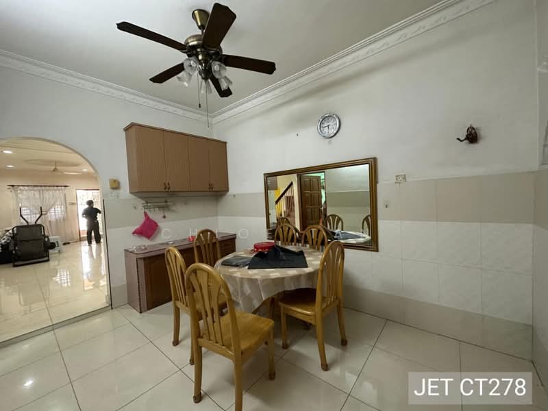 2-storey Terraced House for Sale in Taman Bayu Perdana (Klang) - Chloe Tan - PropertyGuru.com.my