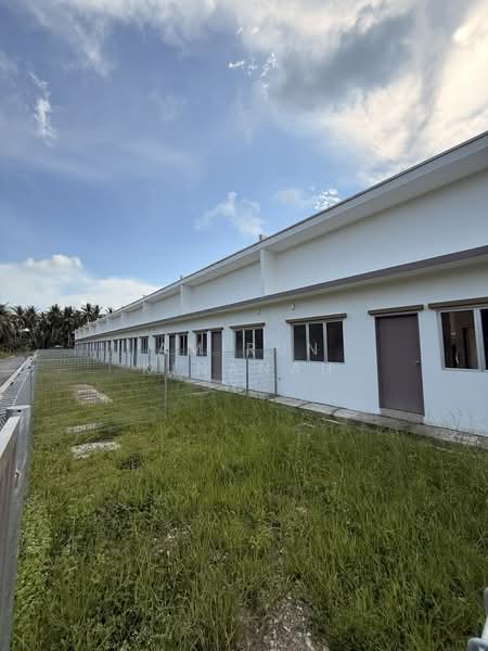 Rumah Teres 1 Tingkat untuk Dijual di Tanjung Karang (Selangor) - Amirun Kinanah - Exterior - PropertyGuru.com.my