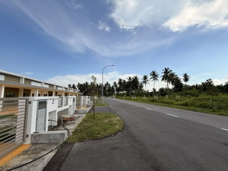 Rumah Teres 1 Tingkat untuk Dijual di Tanjung Karang (Selangor) - Amirun Kinanah - Exterior - PropertyGuru.com.my