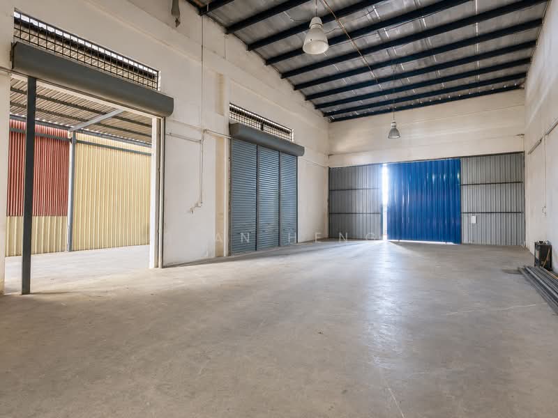 Semi-D Factory for Rent in Kawasan Perindustrian Nafiri (Sungai Jawi) - Sean Heng - Interior - PropertyGuru.com.my