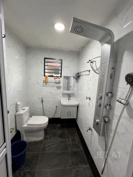 2-storey Terraced House for Sale in Bukit Raja (Selangor) - KH Chong - Bathroom - PropertyGuru.com.my