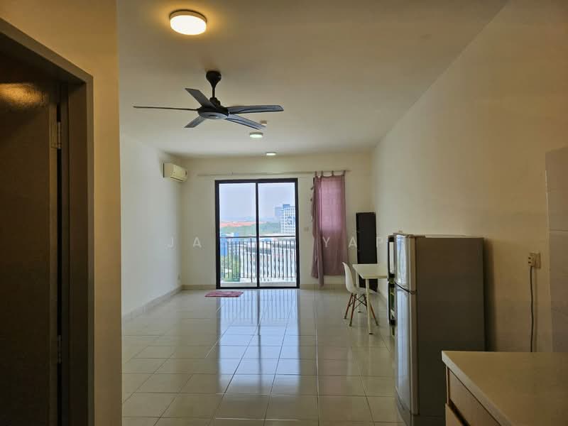 Servis Apartment untuk Disewa di Tiara Imperio Residence - Jason Yap - Living Room - PropertyGuru.com.my