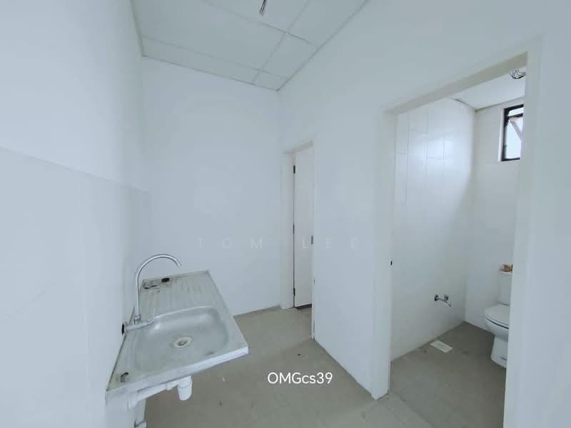 Kedai / Pejabat untuk Dijual di Setia Alam (Selangor) - Tom Lee - PropertyGuru.com.my