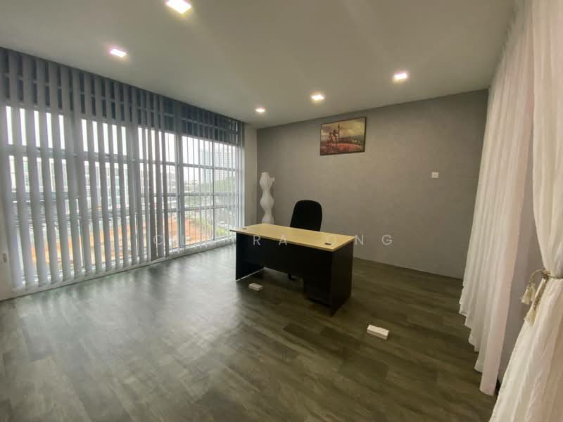 Shop / Office for Rent in Taman Mount Austin (Tebrau) - Claira Ong - Study - PropertyGuru.com.my