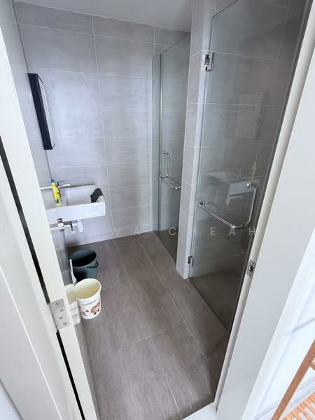 Servis Apartment untuk Disewa di SouthPlace 2 Residences - Janwa Cheah - Bathroom - PropertyGuru.com.my