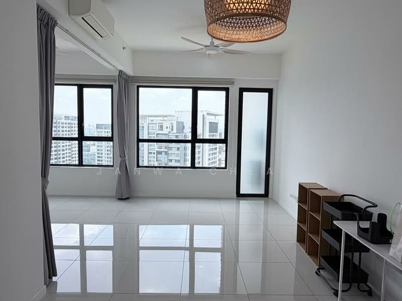 Servis Apartment untuk Disewa di SouthPlace 2 Residences - Janwa Cheah - Living Room - PropertyGuru.com.my