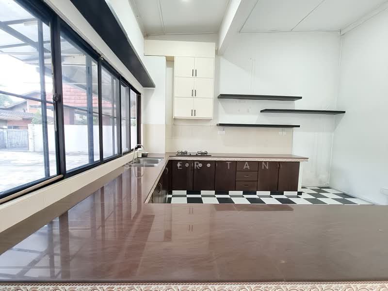 Bungalow for Rent in Taman Duta (Bukit Tunku (Kenny Hills)) - Esther Tan - Kitchen - PropertyGuru.com.my