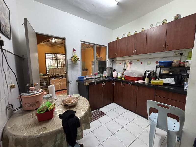 Rumah Teres 2 Tingkat untuk Dijual di Taman Putra Perdana (Puchong) - Azizirrahim . - Kitchen - PropertyGuru.com.my