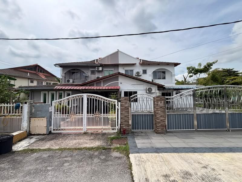 Rumah Teres 2 Tingkat untuk Dijual di Taman Putra Perdana (Puchong) - Azizirrahim . - Exterior - PropertyGuru.com.my