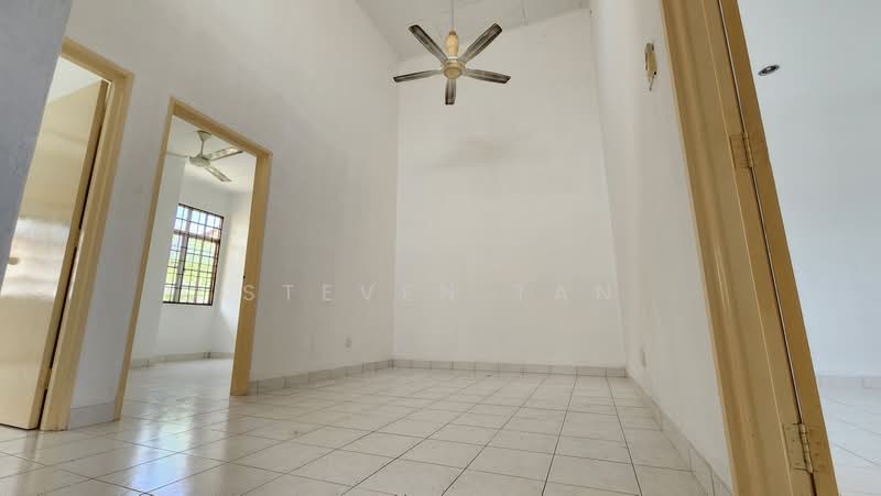 2-storey Terraced House for Sale in Bandar Bukit Puchong (Puchong) - Steven Tan - Interior - PropertyGuru.com.my