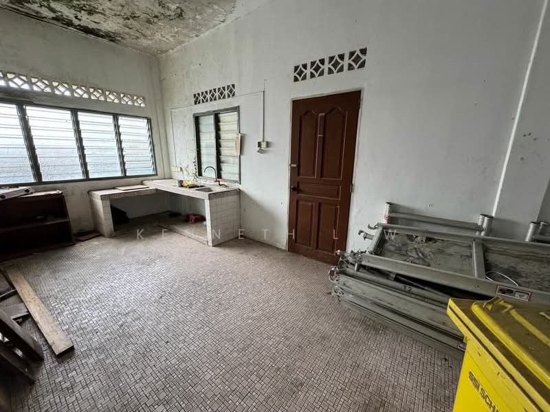 Bungalow for Rent in Taman Cheras (Cheras) - Kenneth Low - Kitchen - PropertyGuru.com.my