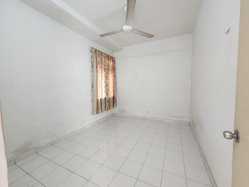 Pangsapuri untuk Dijual di Pangsapuri Lagoon Perdana - Steven Tan - Interior - PropertyGuru.com.my