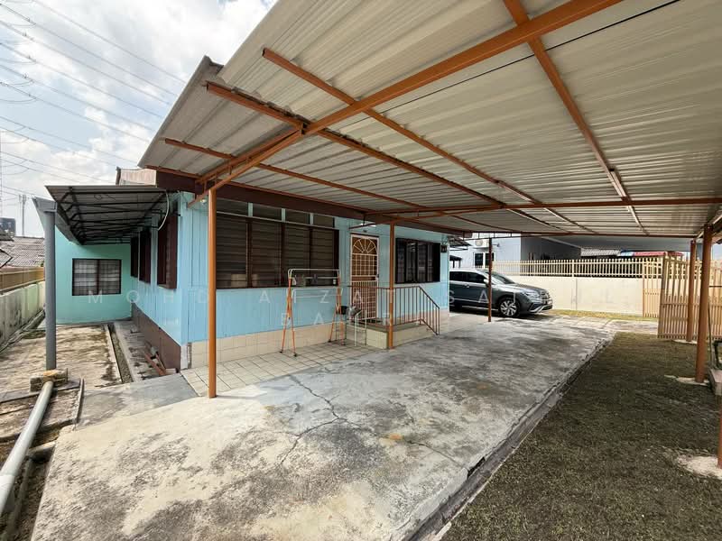 Tanah Kediaman untuk Dijual di Kampung Pandan Dalam (Ampang) - Mohd Aizat Saiful Bahri - Exterior - PropertyGuru.com.my