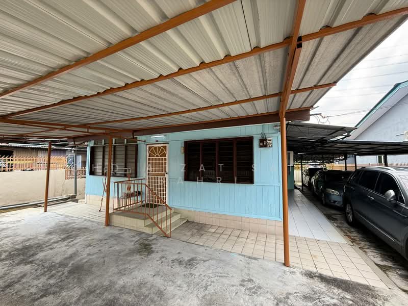 Tanah Kediaman untuk Dijual di Kampung Pandan Dalam (Ampang) - Mohd Aizat Saiful Bahri - Exterior - PropertyGuru.com.my
