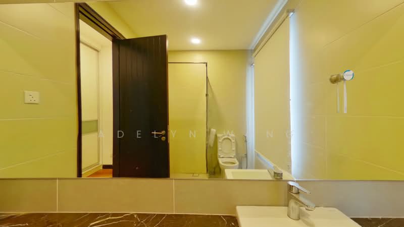 Rumah Teres 3 Tingkat untuk Dijual di Seksyen U13 (Setia Alam) - Adelyn Wong - Bathroom - PropertyGuru.com.my