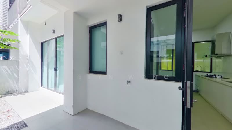 Rumah Teres 3 Tingkat untuk Dijual di Seksyen U13 (Setia Alam) - Adelyn Wong - PropertyGuru.com.my