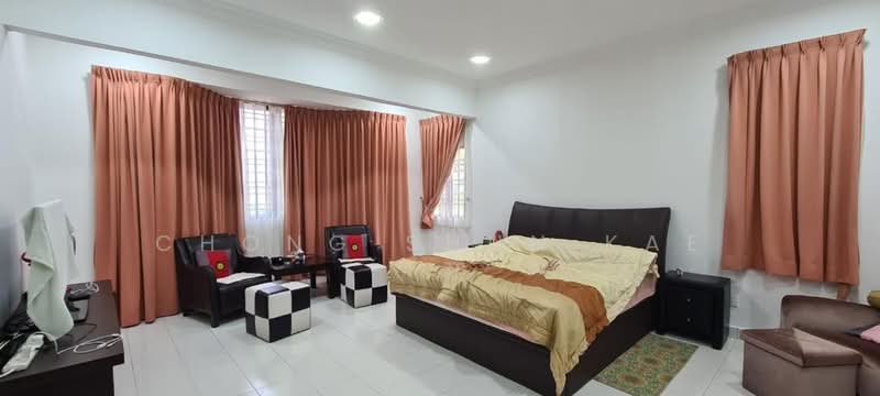 2-storey Terraced House for Sale in Taman Mutiara Indah (Puchong) - Chong Shun Kae - Bedroom - PropertyGuru.com.my
