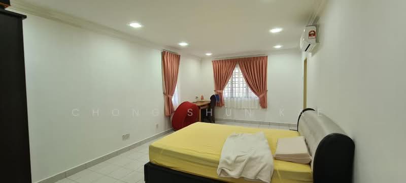 2-storey Terraced House for Sale in Taman Mutiara Indah (Puchong) - Chong Shun Kae - Bedroom - PropertyGuru.com.my
