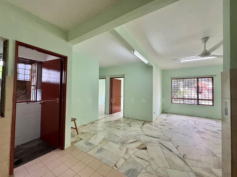Apartment for Sale at Residensi Warnasari 3 - Tengku Zairi - PropertyGuru.com.my