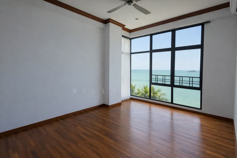 Kondominium untuk Dijual di Sri Golden Bay Condominium - Billy Teh - View - PropertyGuru.com.my