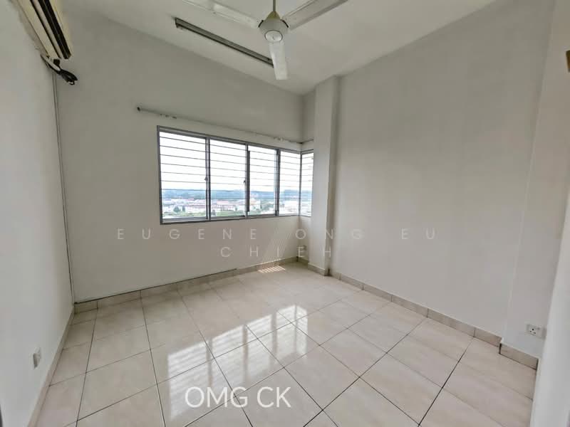 Condominium for Sale at Lagoon Suites - Eugene Ong Eu chieh - Interior - PropertyGuru.com.my