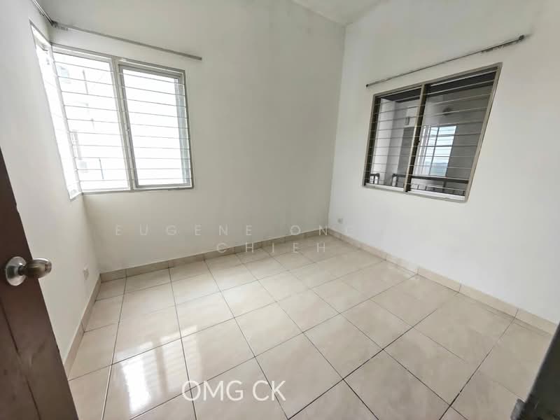 Condominium for Sale at Lagoon Suites - Eugene Ong Eu chieh - Interior - PropertyGuru.com.my