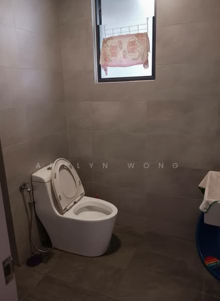 Servis Apartment untuk Disewa di Sunsuria Forum - Adelyn Wong - Bathroom - PropertyGuru.com.my