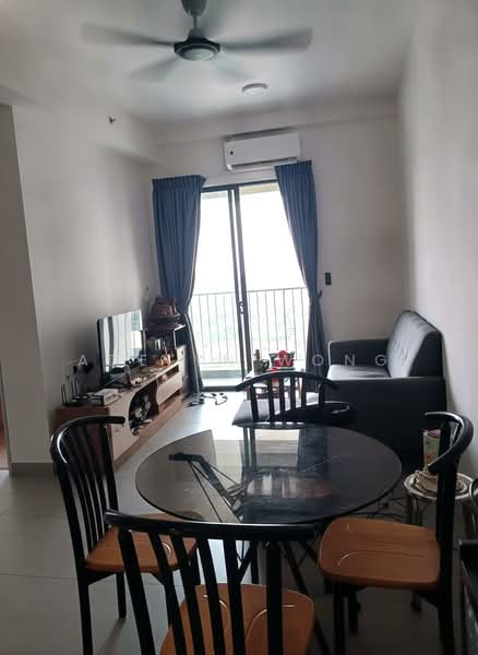 Servis Apartment untuk Disewa di Sunsuria Forum - Adelyn Wong - Living Room - PropertyGuru.com.my