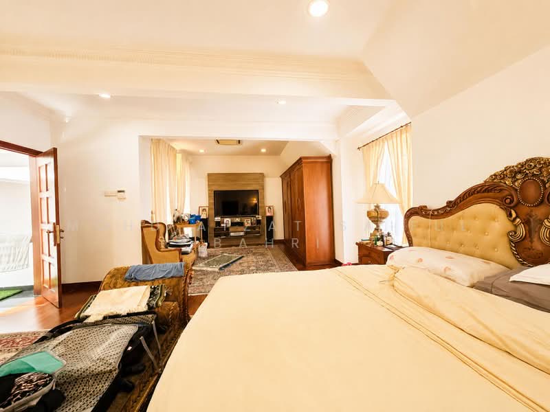 Rumah Banglo untuk Dijual di Bandar Baru Bangi (Selangor) - Mohd Aizat Saiful Bahri - Bedroom - PropertyGuru.com.my