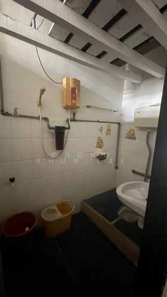 Shop / Office for Rent in Banting (Selangor) - Chong Shun Kae - Bathroom - PropertyGuru.com.my