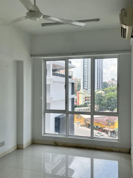 Service Residence for Rent at Tiara Mutiara / The Crown - Kim Lee - PropertyGuru.com.my