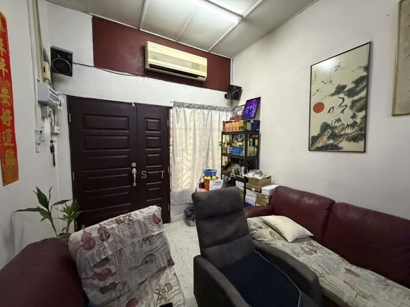 Rumah Teres 1.5 Tingkat untuk Dijual di Bayan Lepas (Penang) - St Seah - Living Room - PropertyGuru.com.my