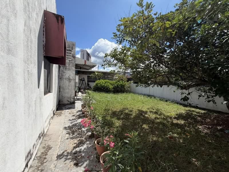 Rumah Teres 1.5 Tingkat untuk Dijual di Bayan Lepas (Penang) - St Seah - Exterior - PropertyGuru.com.my