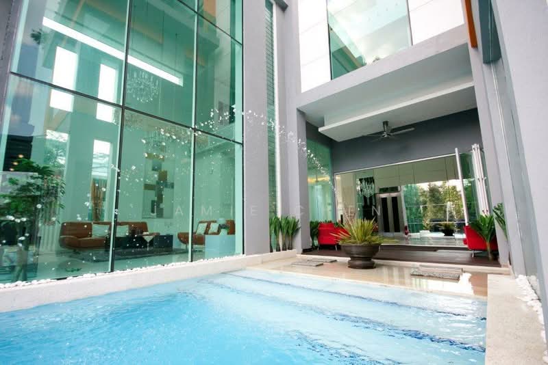 Kedai untuk Dijual di Mines Resort City (Seri Kembangan) - Jamie Chen - PropertyGuru.com.my