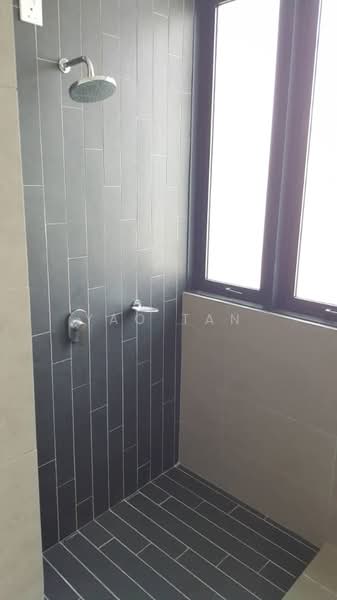 Service Residence for Sale at H2O Residences - Yao Tan - Bathroom - PropertyGuru.com.my