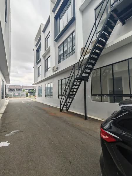 Kedai / Pejabat untuk Disewa di Austin Crest (Johor Bahru) - Johnson Yap - Exterior - PropertyGuru.com.my