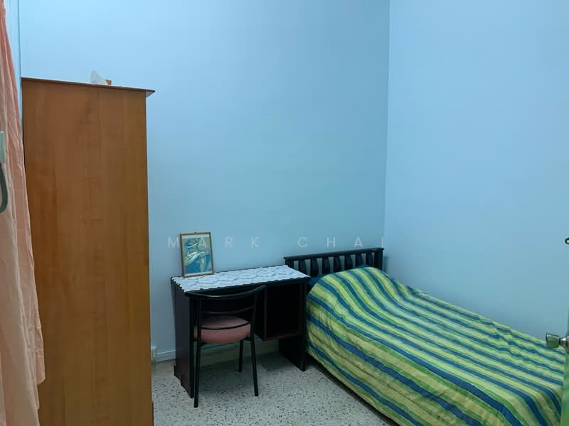 Rumah Teres 1 Tingkat untuk Disewa di Taman Pelangi (Johor Bahru) - Mark Chai - Bedroom - PropertyGuru.com.my