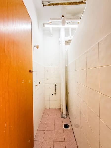 Apartment for Sale at Pangsapuri Bayu - Izzat Zamros - PropertyGuru.com.my