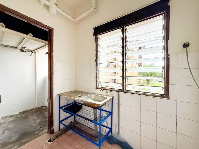 Apartment for Sale at Pangsapuri Bayu - Izzat Zamros - PropertyGuru.com.my