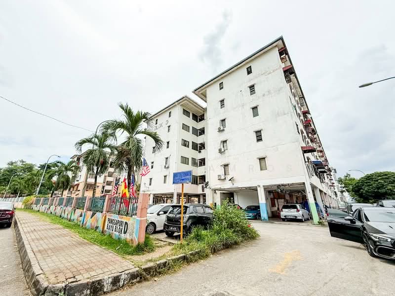 Apartment for Sale at Pangsapuri Bayu - Izzat Zamros - PropertyGuru.com.my