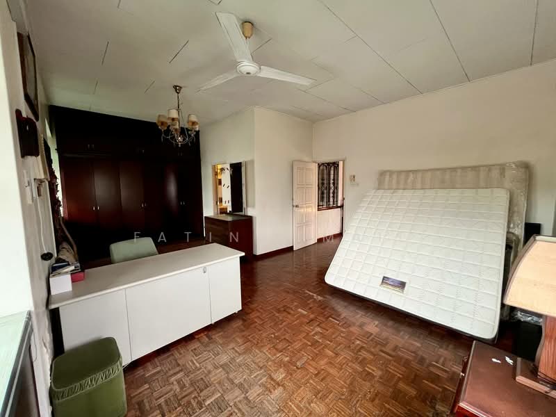Rumah Teres 2.5 Tingkat untuk Dijual di Ukay Heights (Ampang) - Fatin Ismail - Bedroom - PropertyGuru.com.my