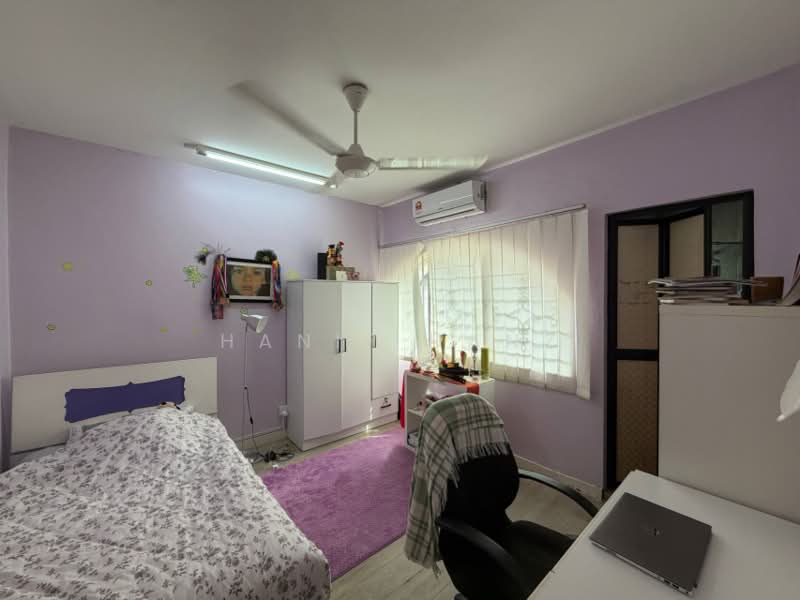 2-storey Terraced House for Sale in Ulu Kelang (Selangor) - Hanif Hanz - Bedroom - PropertyGuru.com.my