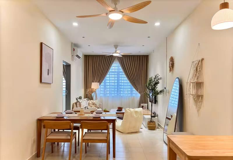 Pangsapuri untuk Disewa di Residensi Falim (PR1MA Falim) - Qazin Khoo - Living Room - PropertyGuru.com.my