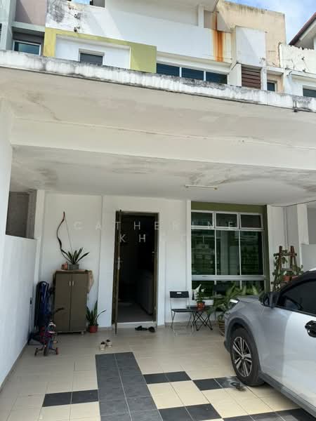 Rumah Teres untuk Dijual di Bandar Seri Alam (Masai) - Catherine Khoo - Exterior - PropertyGuru.com.my