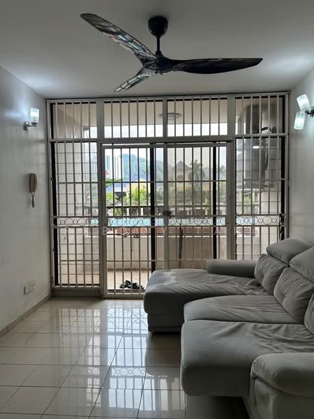 Apartment for Rent at Pearl Garden - Freddy Tan - Living Room - PropertyGuru.com.my