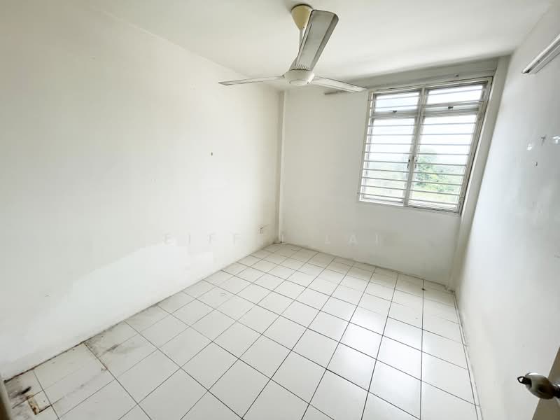 Apartment for Rent at Apartment Taman Topaz - Eiffel Lai - Interior - PropertyGuru.com.my
