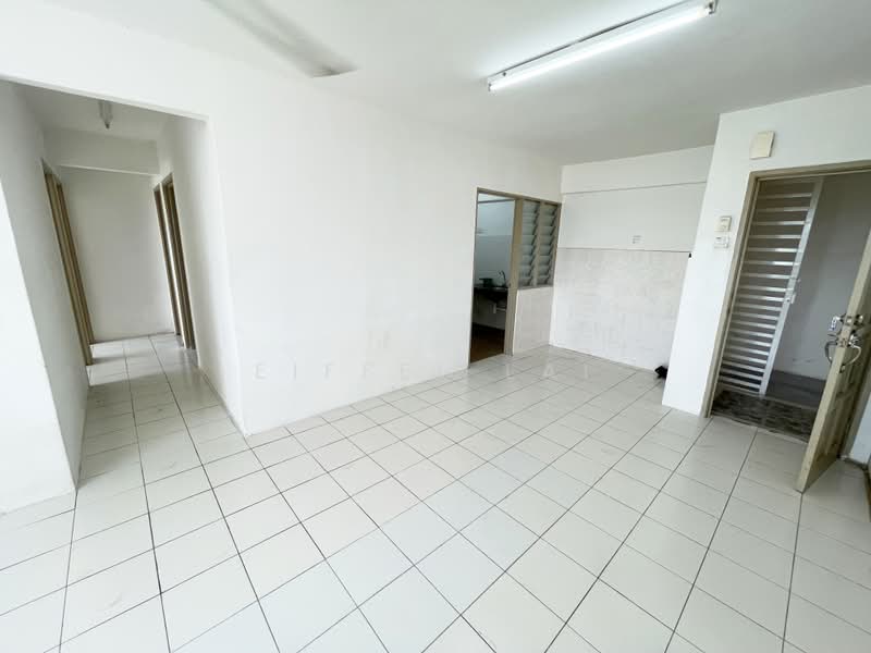 Apartment for Rent at Apartment Taman Topaz - Eiffel Lai - Interior - PropertyGuru.com.my